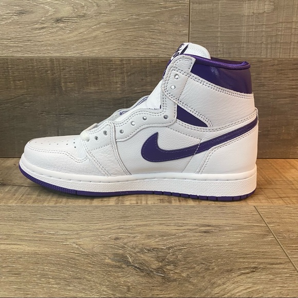 Air Jordan 1 High OG ‘Court Purple’ - Picture 3 of 7